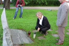 Cemetery-Memorial-Memorial-Emily Rose